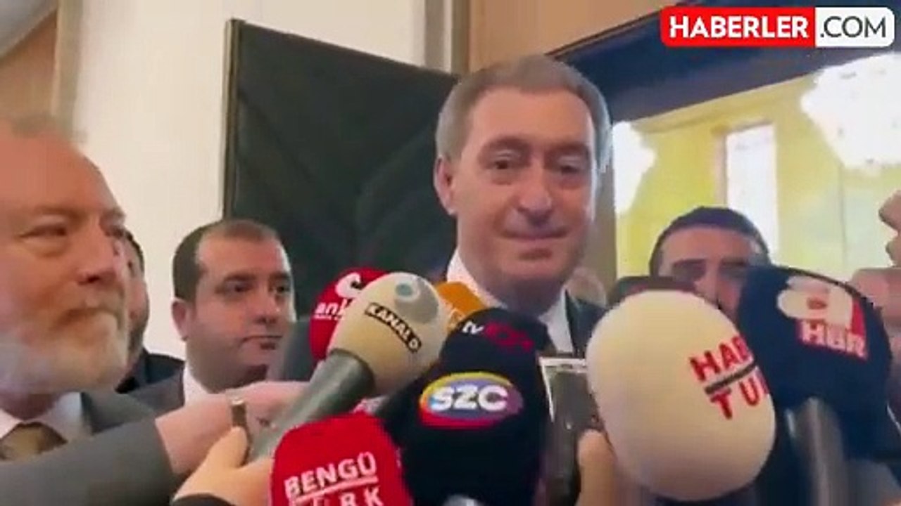 DEM Parti Eş Genel Başkanı Tuncer Bakırhan, CHP'nin Esenyurt adayına ilişkin açıklama yaptı
