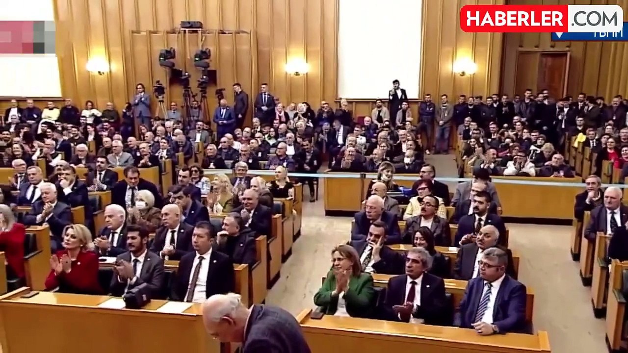 CHP Genel Başkanı Özgür Özel, Şevki Yılmaz'a ağır sözlerle yüklendi