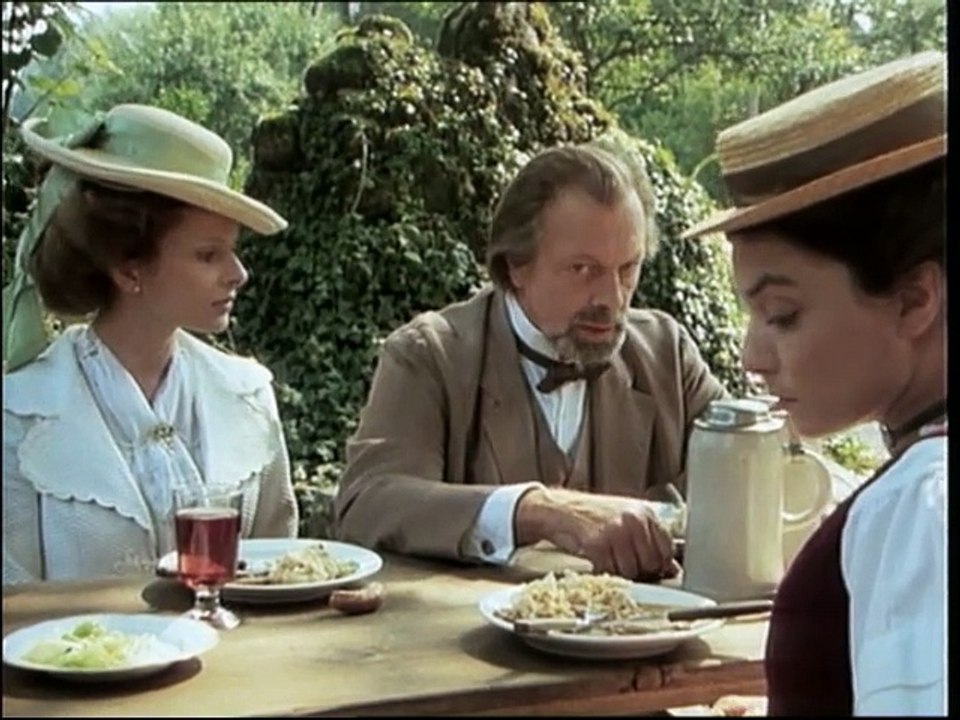 Die Wiesingers - Ganze Serie - Staffel 1 Folge 6 'Ferien auf dem Lande'