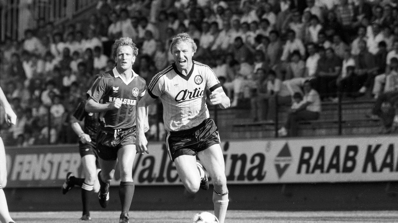 Hrubesch über Brehmes Tod: 'Ich habe mich erschrocken'