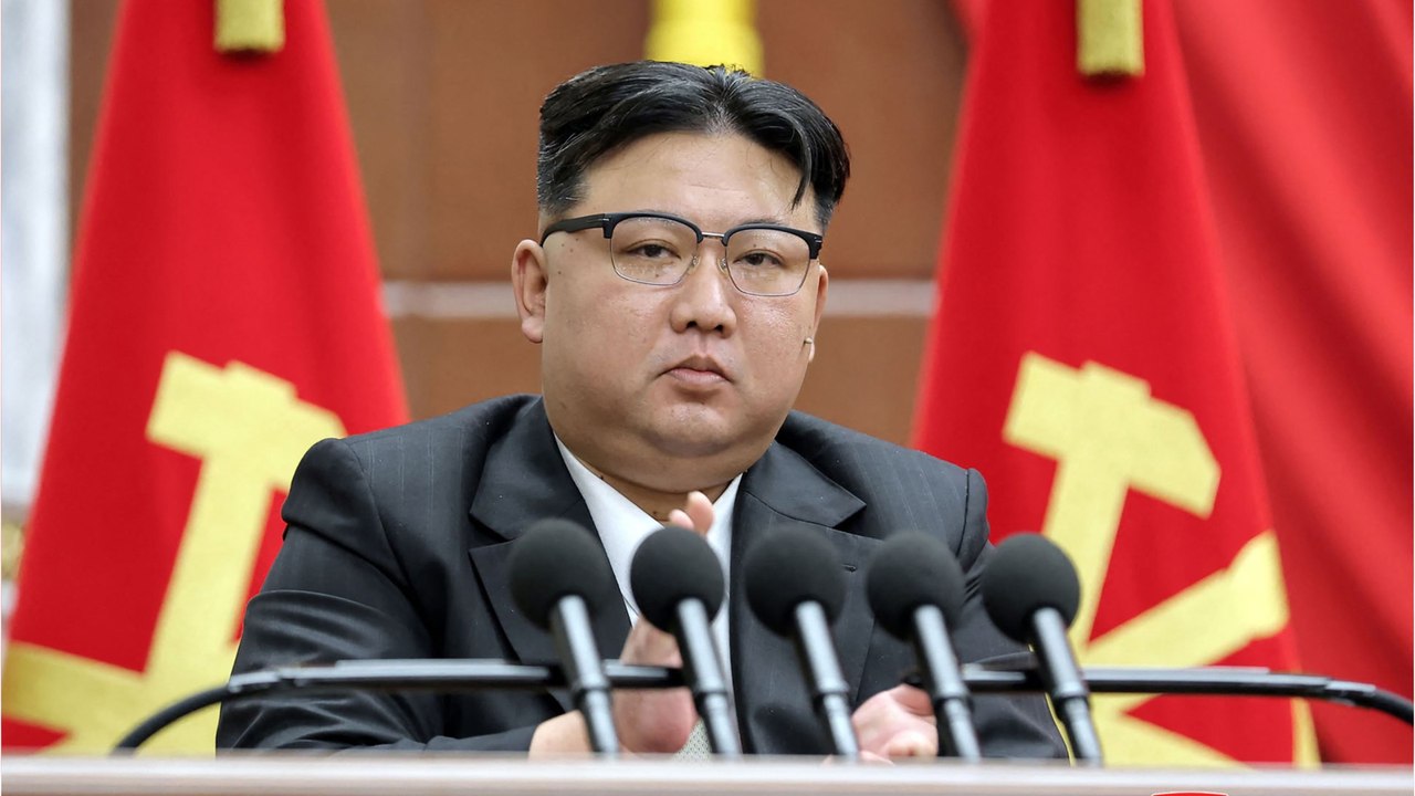 Kim Jong Un erhält ein Auto von diesem Verbündeten – Verstoß gegen UN-Sanktionen?