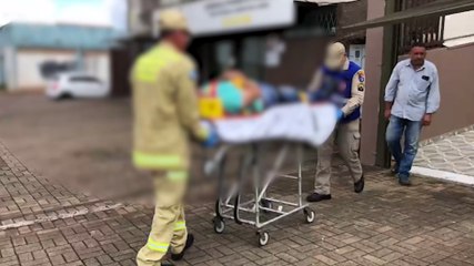 Durante reforma, homem cai da escada e fica ferido no Maria Luiza