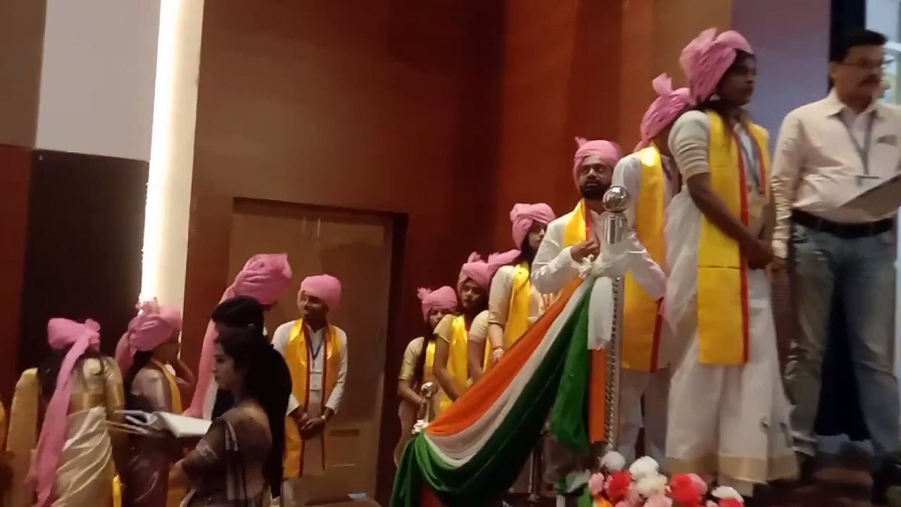 पं. रविशंकर शुक्ल विश्वविद्यालय के प्रेक्षागृह में 27 वें दीक्षांत समारोह