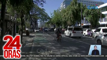 Pagparada ng police mobile sa kalsada, dahil daw sa meron silang nirerespondehan | 24 Oras
