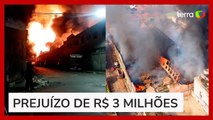 Incêndio em galpão usado pela Receita Federal em Santos (SP) já dura 30 horas