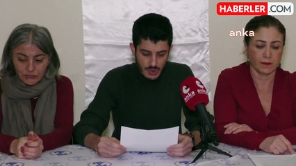 Video herunterladen: Sağlık Emekçileri Kanun Teklifine Karşı Basın Toplantısı Düzenledi