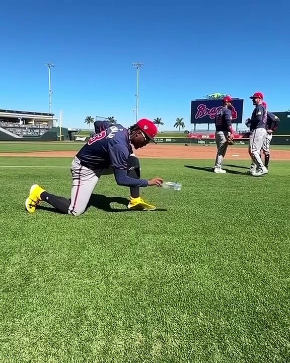 El video perfecto de Ronald Acuña en el Spring Trainning no exis...