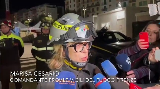 Firenze, crollo nel cantiere, trovato il quinto corpo. I vigili del fuoco: Operazioni complesse