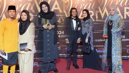 Alif Teega setia teman Aisyah, Beto tampan berbaju Melayu di red carpet KNKV Awards