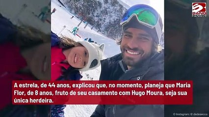 "Hoje não compraria a história de ser mãe biológica outra vez", diz Deborah Secco