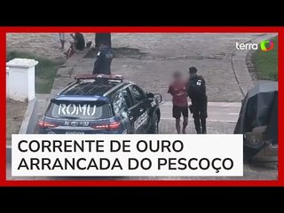 Ciclista é preso após roubar cordão de mulher que conduzia cadeirante em SP