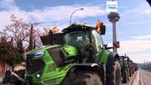 Agricultores espanhóis em protesto invadem centro de Madrid com centenas de tratores