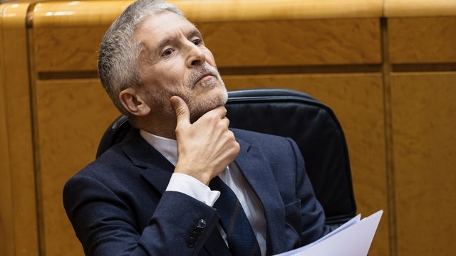 El Senado reprueba a Marlaska por la muerte de los dos guardias civiles en Barbate