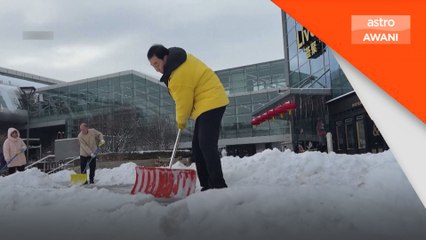 Lebuh raya ibu negara China ditutup akibat salji lebat