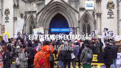 Advogados dos EUA alegam que revelações de Assange colocaram vidas em risco