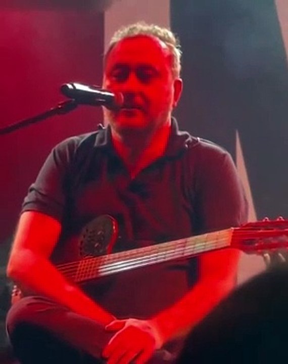 Nev sahneye alkollü mü çıktı