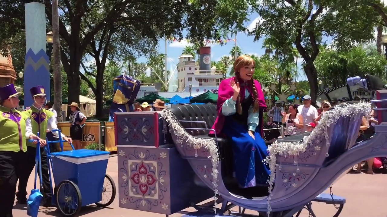FULL Frozen Royal Reception Parade at Disney's Hollywood Studios