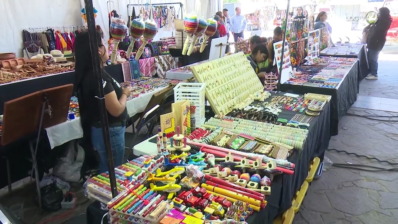 Con 60 expositores de comunidades maternas, inauguran festival de lenguas en Zapopan