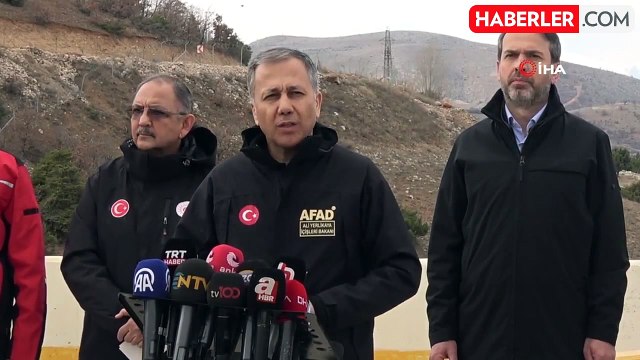 Bakan Yerlikaya: Erzincan maden sahasında güvenli çalışma imkanı sağlanıncaya kadar arama faaliyetlerine ara veriyoruz