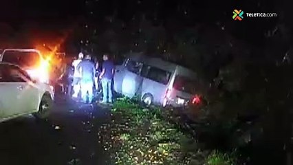 tn7-Buseta con 15 personas se vuelca en Sarapiquí-210224