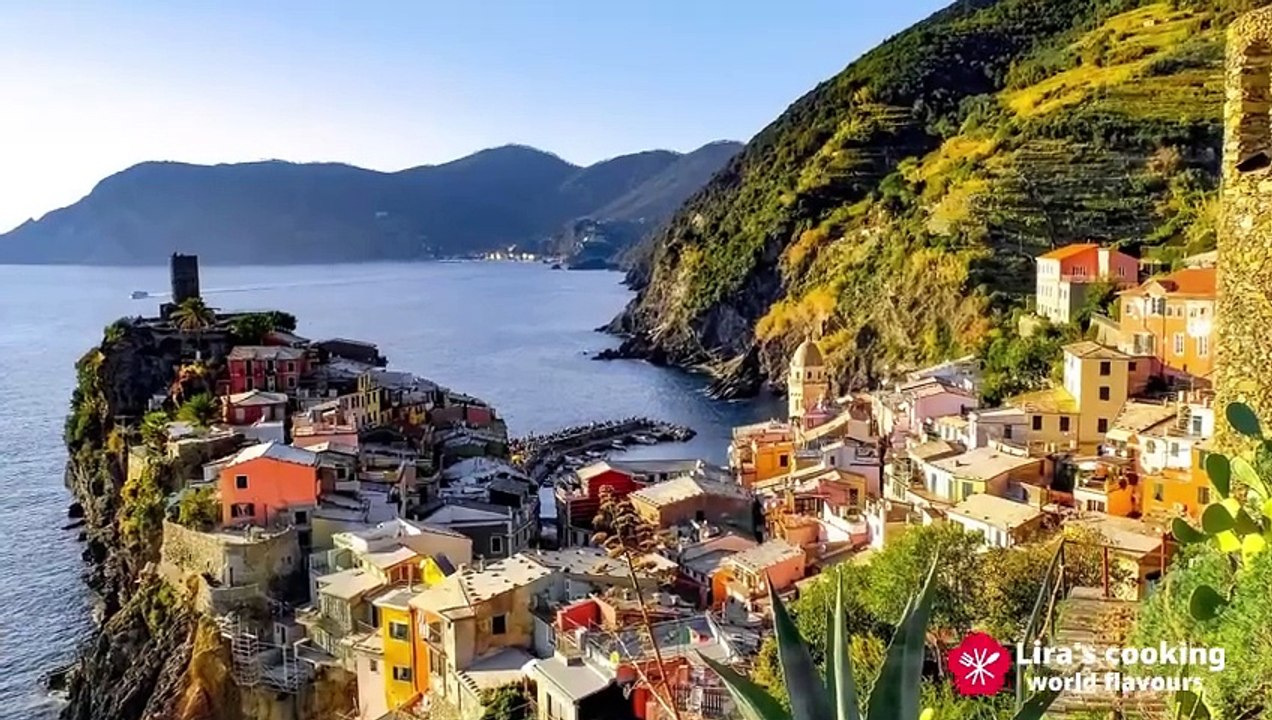 World food tour - Italian seafood pasta from Cinque Terre village - about Italian pasta