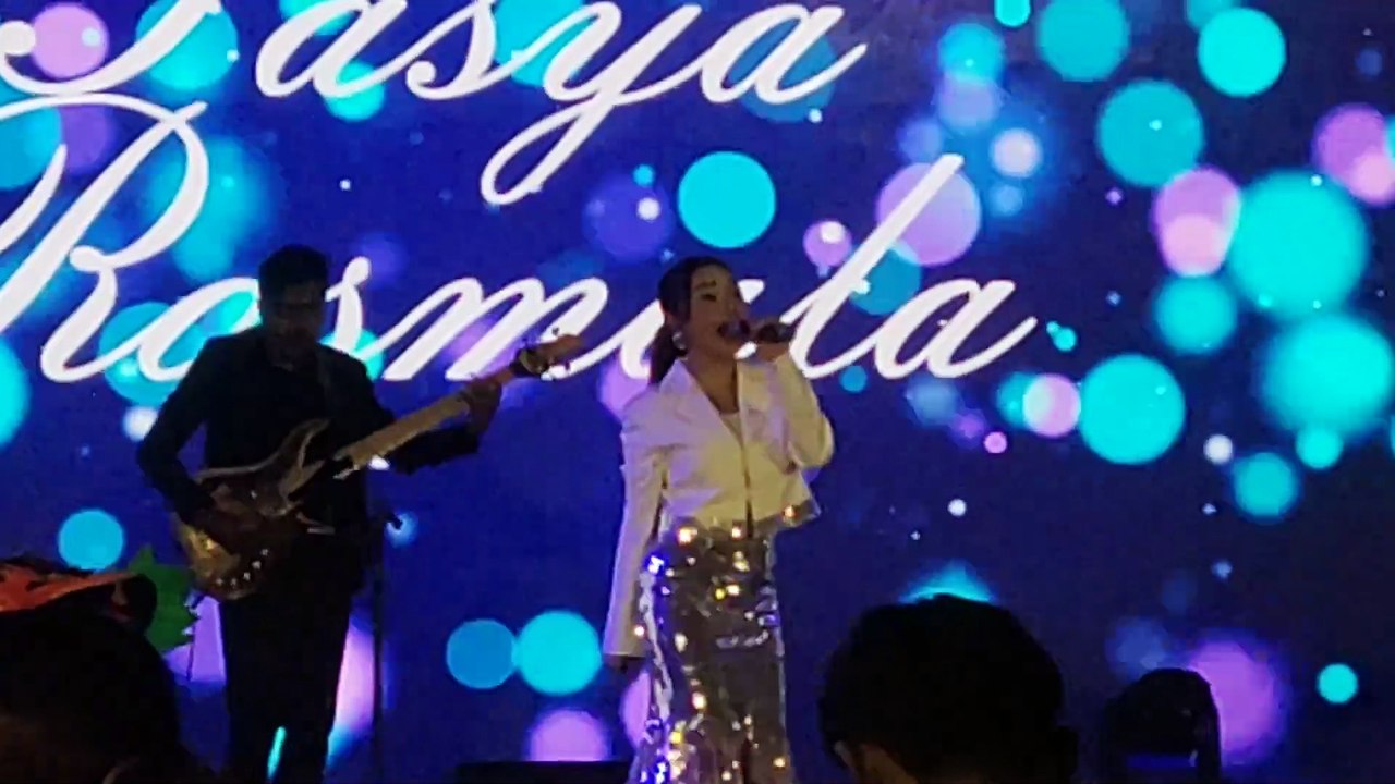 TASYA ROSMALA - NEMEN - BERGOYANG DI KOTA BATU