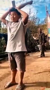 Video lucu random kelakuan manusia bumi