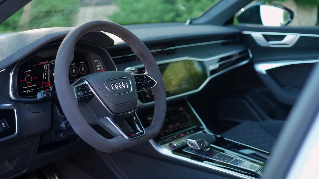 The new Audi RS 6 Avant GT Interior Design