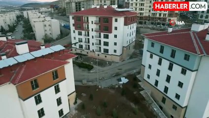 Kalıcı deprem konutlarında anahtar teslimatları başladı