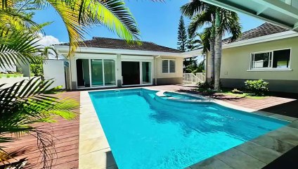 A vendre Luxueuse Villa F4 à Tina Golf - Un Joyau Immobilier à Découvrir