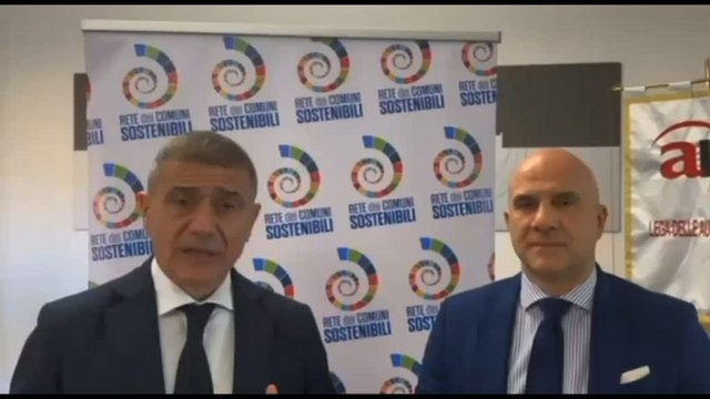 Ambiente in Costituzione, Pecoraro Scanio: i Comuni si muovono