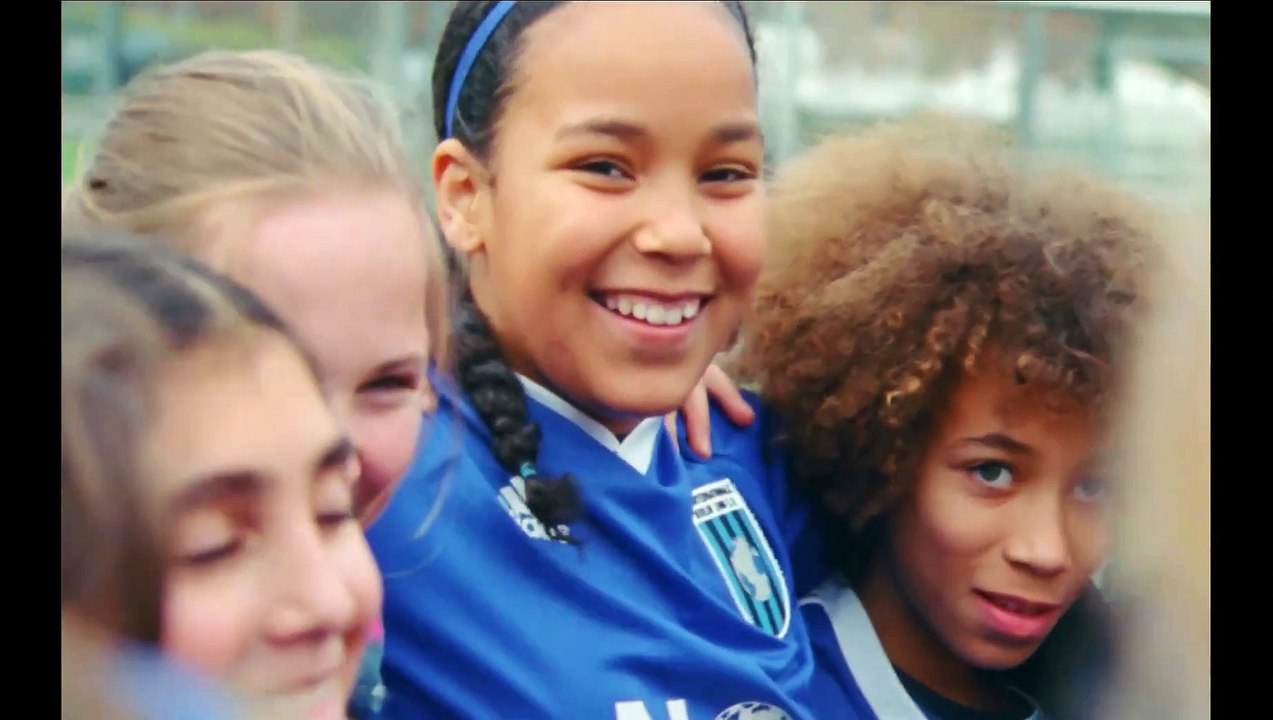 Elf Mal Morgen: Berlinale Meets Fußball - Trailer (Deutsch/English Subs) HD