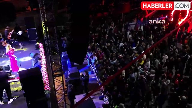 Mezitli Belediye Başkanı Neşet Tarhan, bağımsız olarak seçimlere gireceğini açıkladı