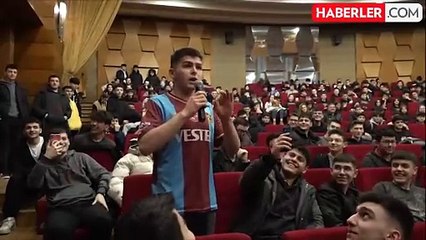 Gençlerin ricasını kırmayan Yattara, Kolbastı şovuyla kendine hayran bıraktı