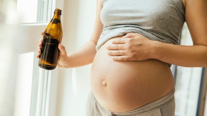 Peut-on boire de la bière sans alcool enceinte ?
