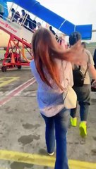 Sridevi otw palembang naik pesawat