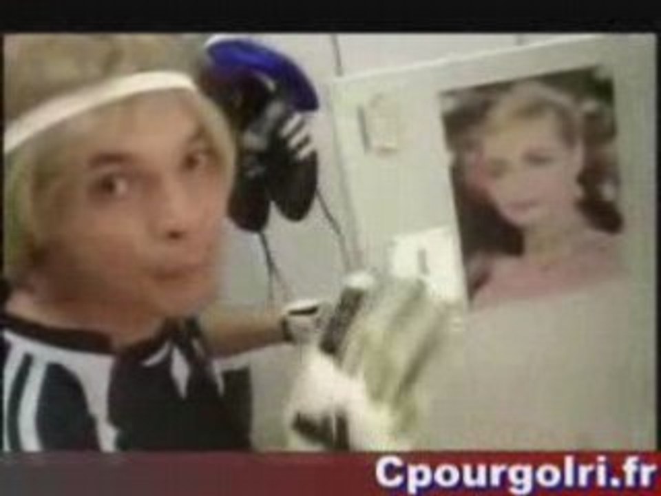 Vikash Dhorasoo le Ptit Boundi FOOT