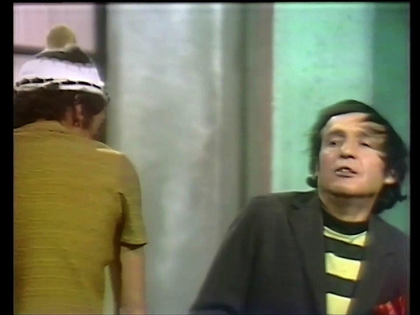 Chaves 017 - O Mendigo / As Crianças Faltam à Escola