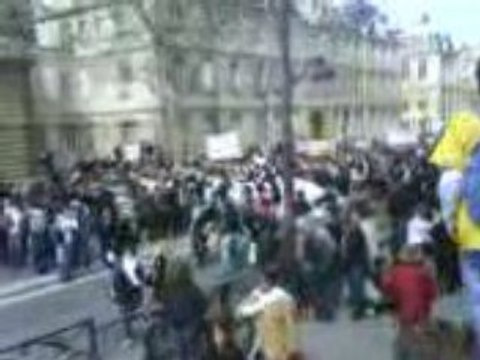 contre Darcos, Fillon et Sarkozy