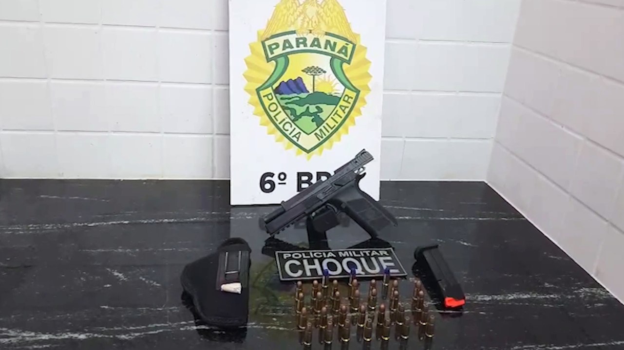 Indivíduo em posse de pistola e munições é preso pelo Pelotão de Choque no Floresta