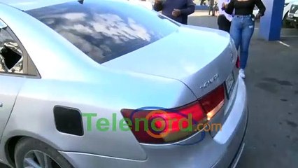 Taxista denuncia desconocido le rompió los cristales de su vehículo en SFM