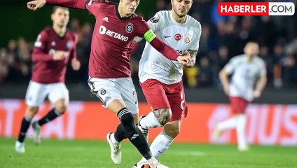 Maçın önüne geçti! Çekya'da skandal pankart