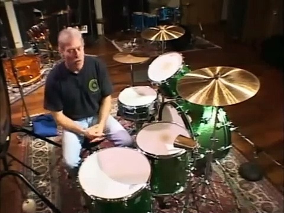 Ludwig 5-Piece Green Sparkle Maple Drum Set with Ludwig 6.5x14 Supra-Phonic LM402 Bead Chrome over Aluminum Metal Snare Drum on Trust Your Ears with Jeff Ocheltree (2004)