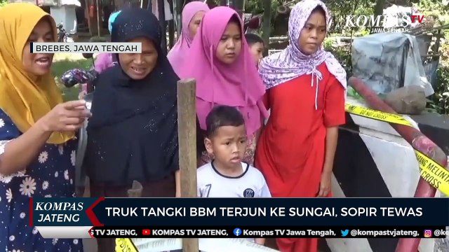 Truk Tangki BBM Terjun Ke Sungai, Sopir Tewas