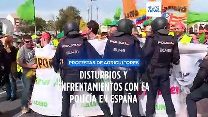 Disturbios en las tractoradas : Los agricultores y la Policía se enfrentan en Valencia