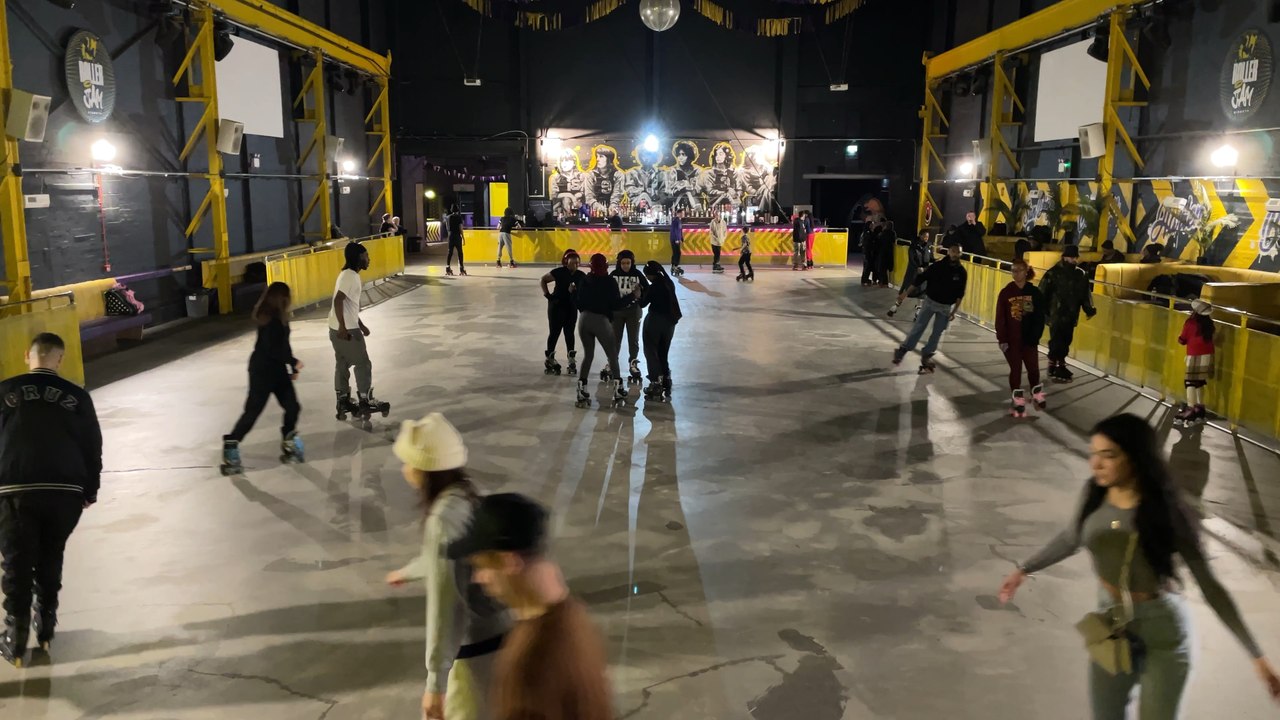 I try out a roller disco in Digbeth, Birmingam video Dailymotion