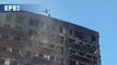 UME busca con dron posibles víctimas entre los restos del edificio incendiado en Valencia