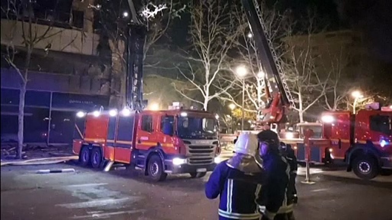 مصرع عدد من الأشخاص في حريق بمبنى سكني في إسبانيا