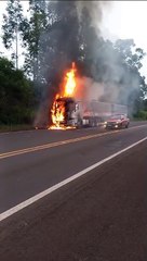 Família de Umuarama enfrenta dificuldades após caminhão ser destruído em incêndio