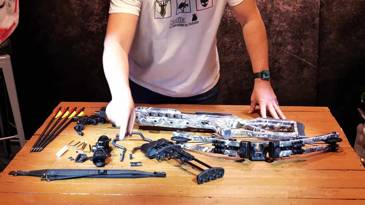 Tuto et présentation de l’arbalète à poulie ManKung XB86 (Fighter)